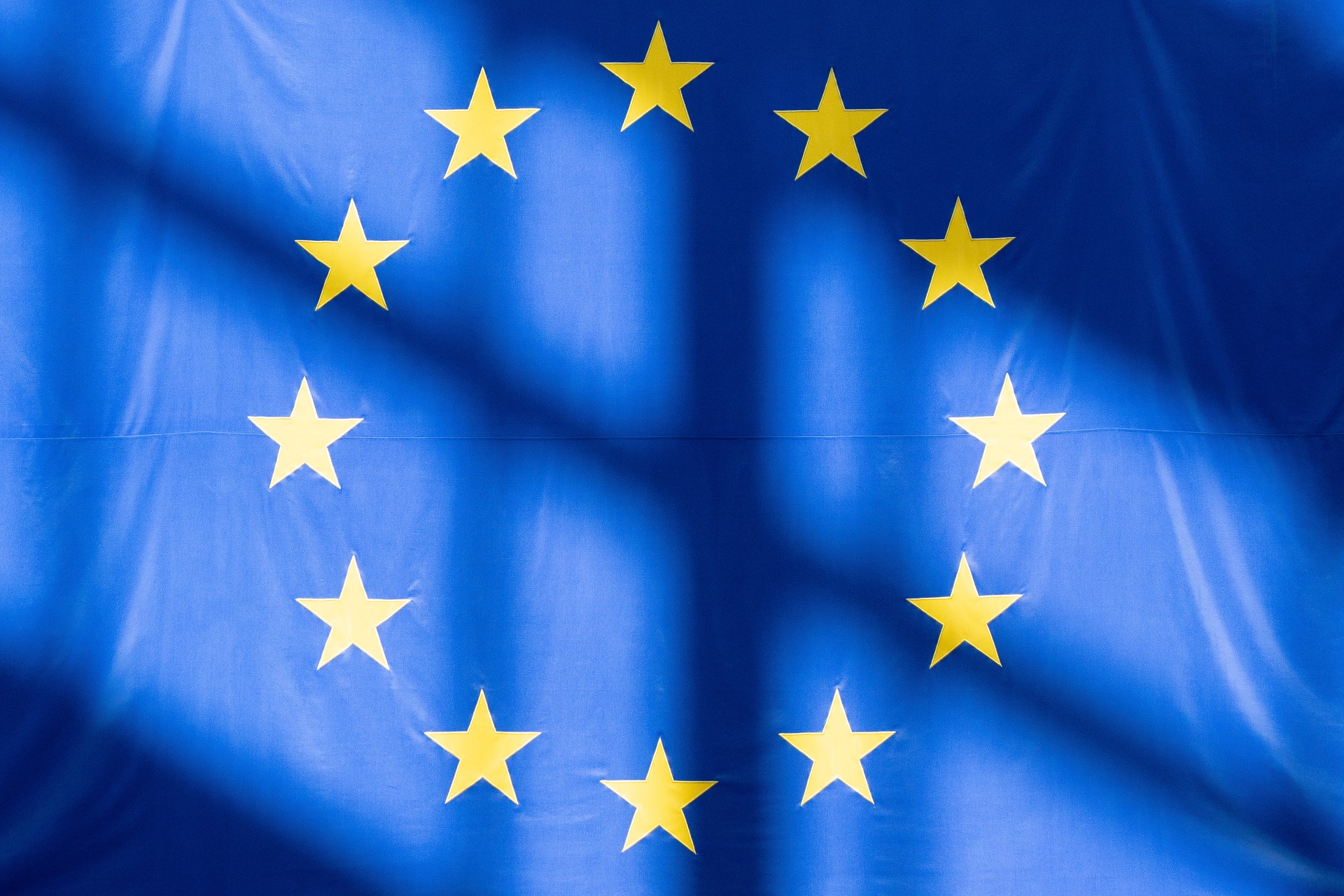 ЕС потратит €900 млн доходов от активов РФ на оружие и боеприпасы для Украины