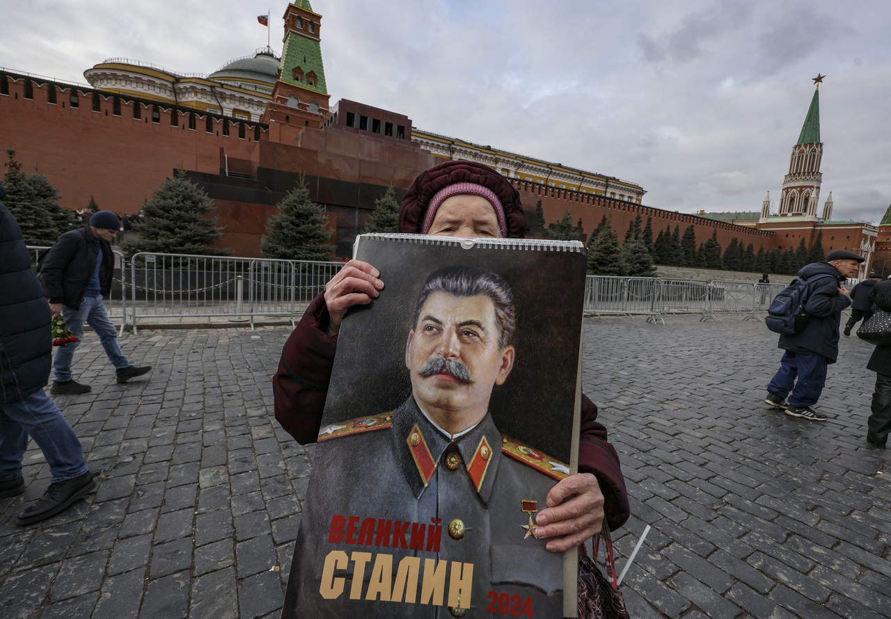 «Коммунисты России» собираются организовать новое расследование смерти Сталина